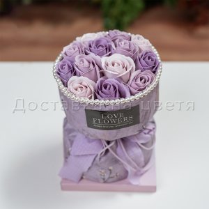 Букет от сапунени рози-Violet